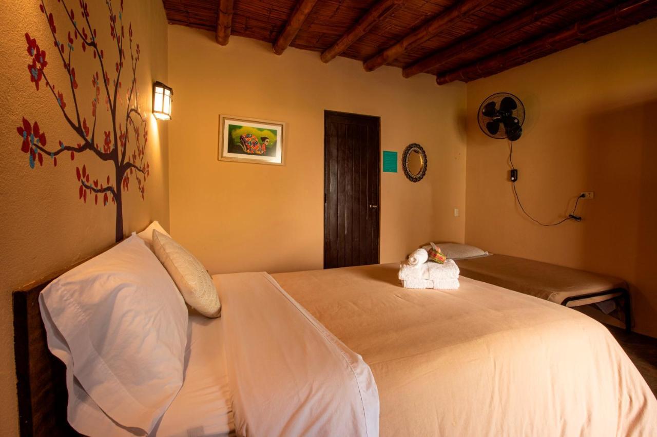 La Confianza Hotel Lunahuana Ngoại thất bức ảnh