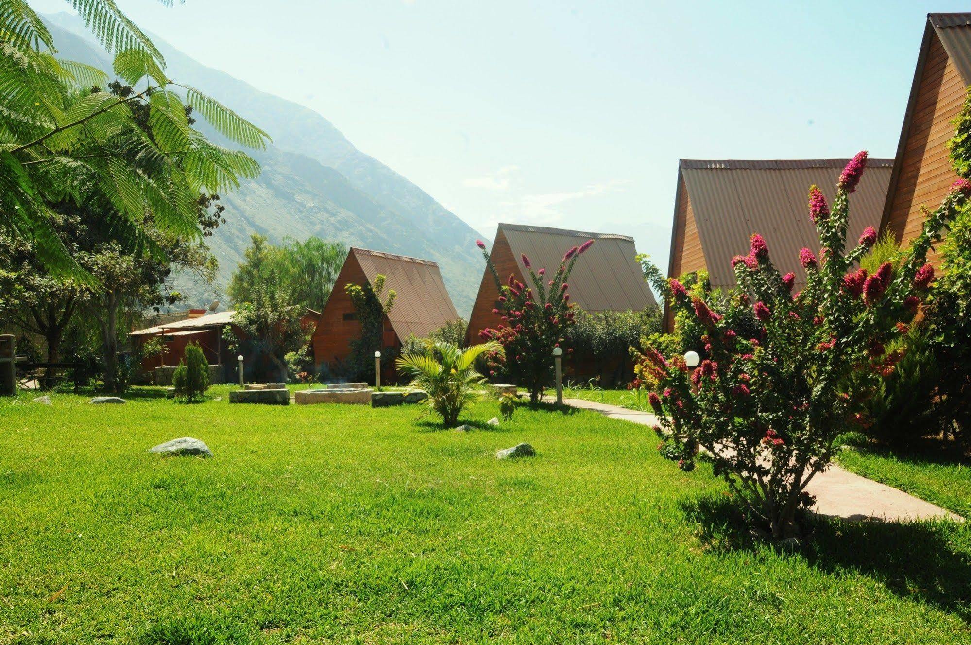 La Confianza Hotel Lunahuana Ngoại thất bức ảnh